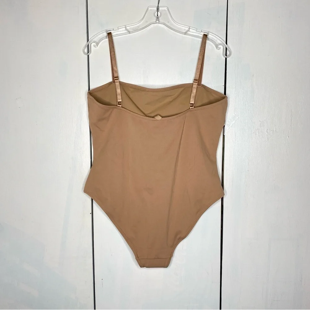 Skims One piece swimsuit size 2XL Sienna New